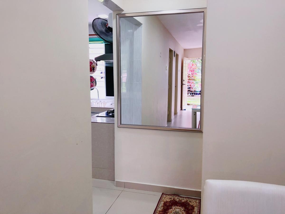 Homestay Farah Wangsa Maju Kl Kuala Lumpur Eksteriør billede